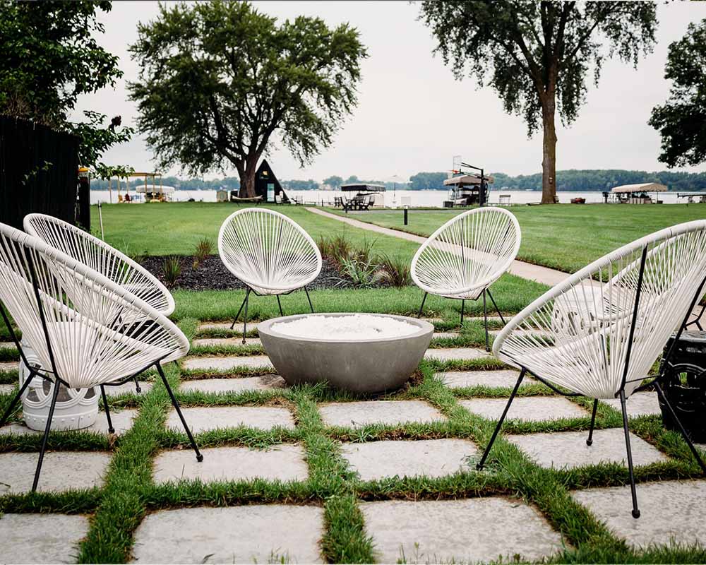 The gas firepit